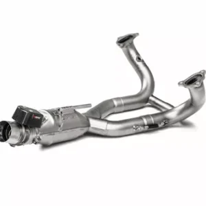 colector akrapovik para bmw