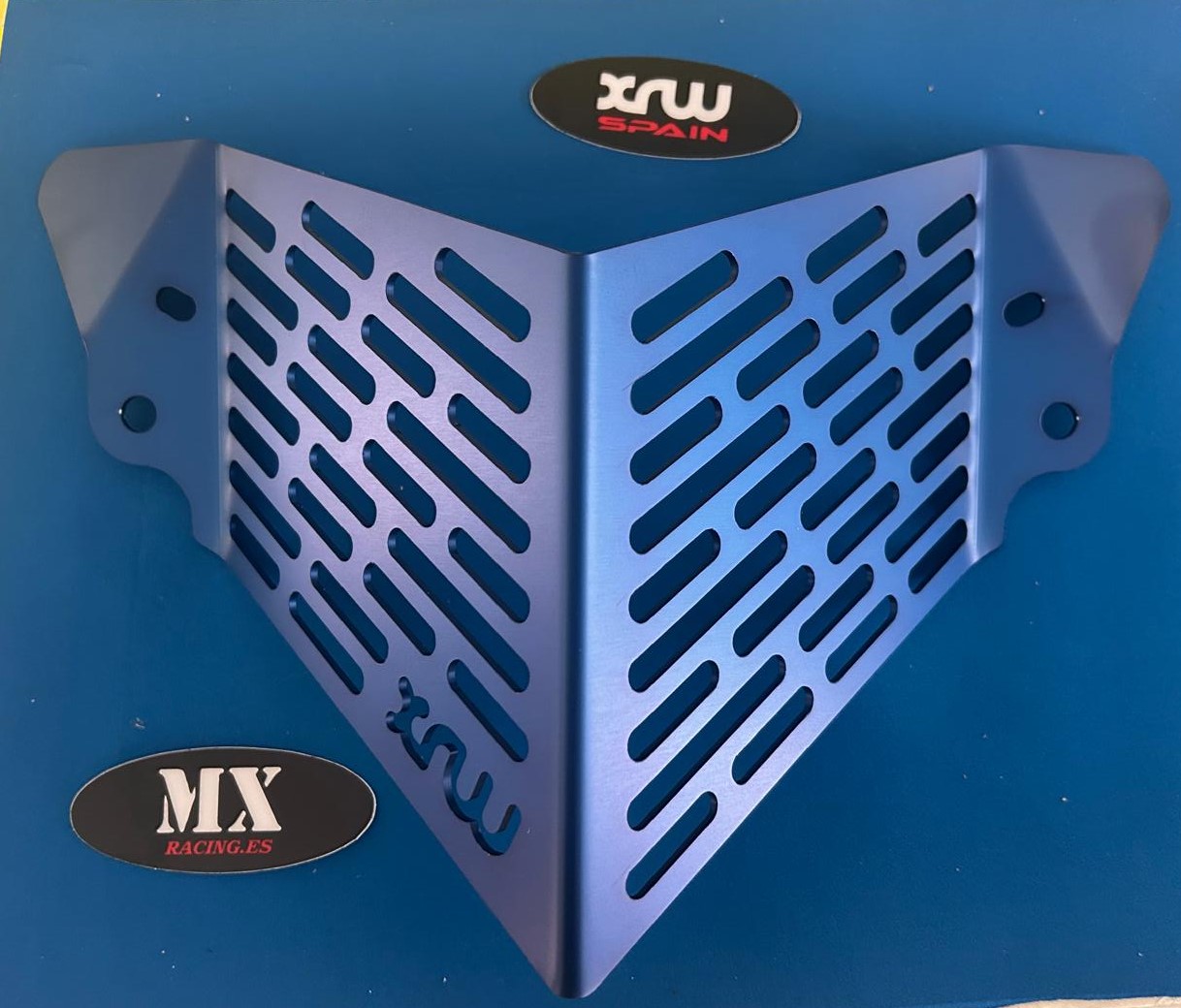 Protección de bloqueo frontal con pestaña azul anonizado suzuki ltr 450
