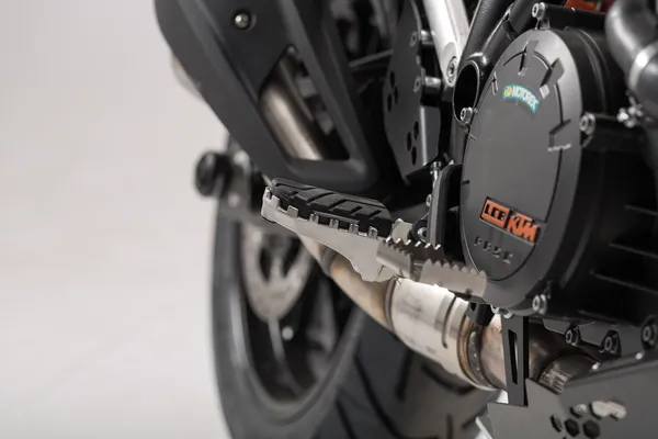 reposapies ion sw motech para ktm - Imagen 2